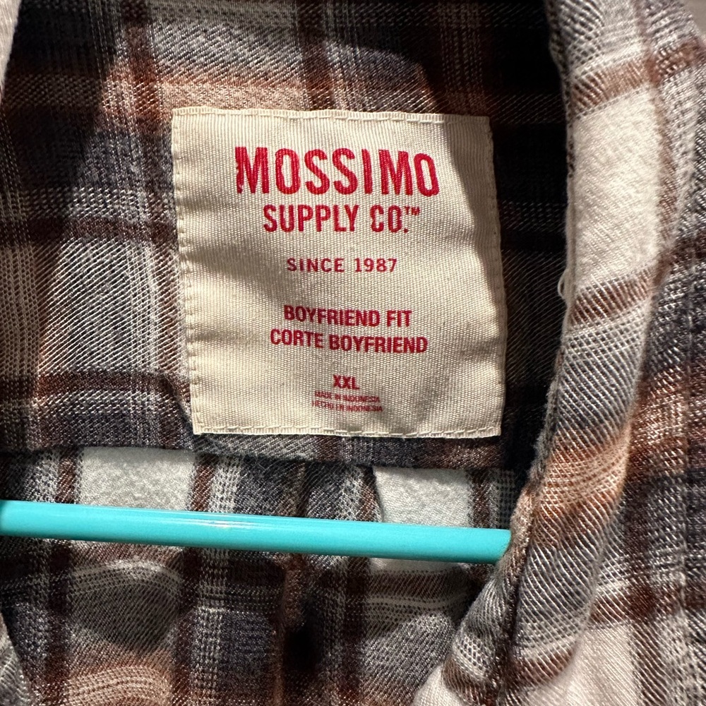 Flannel - Picture 3 of 3